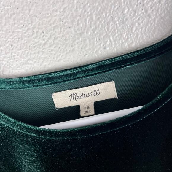 Madewell Dark Green Velvet Flutter Sleeve Loose Fit Top - Picture 6 of 7